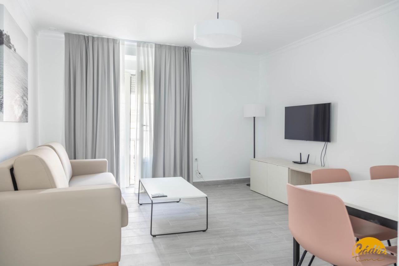 The House Of Colors By Cadiz Time Apartment Bagian luar foto