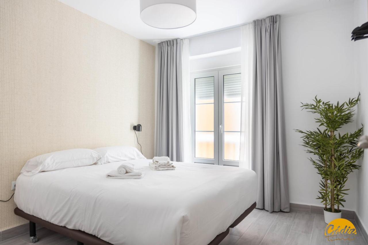 The House Of Colors By Cadiz Time Apartment Bagian luar foto